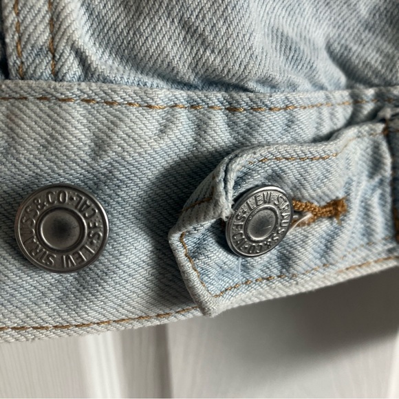 Levi's Ex-boyfriend Trucker Denim Jacket - Picture 5 of 8